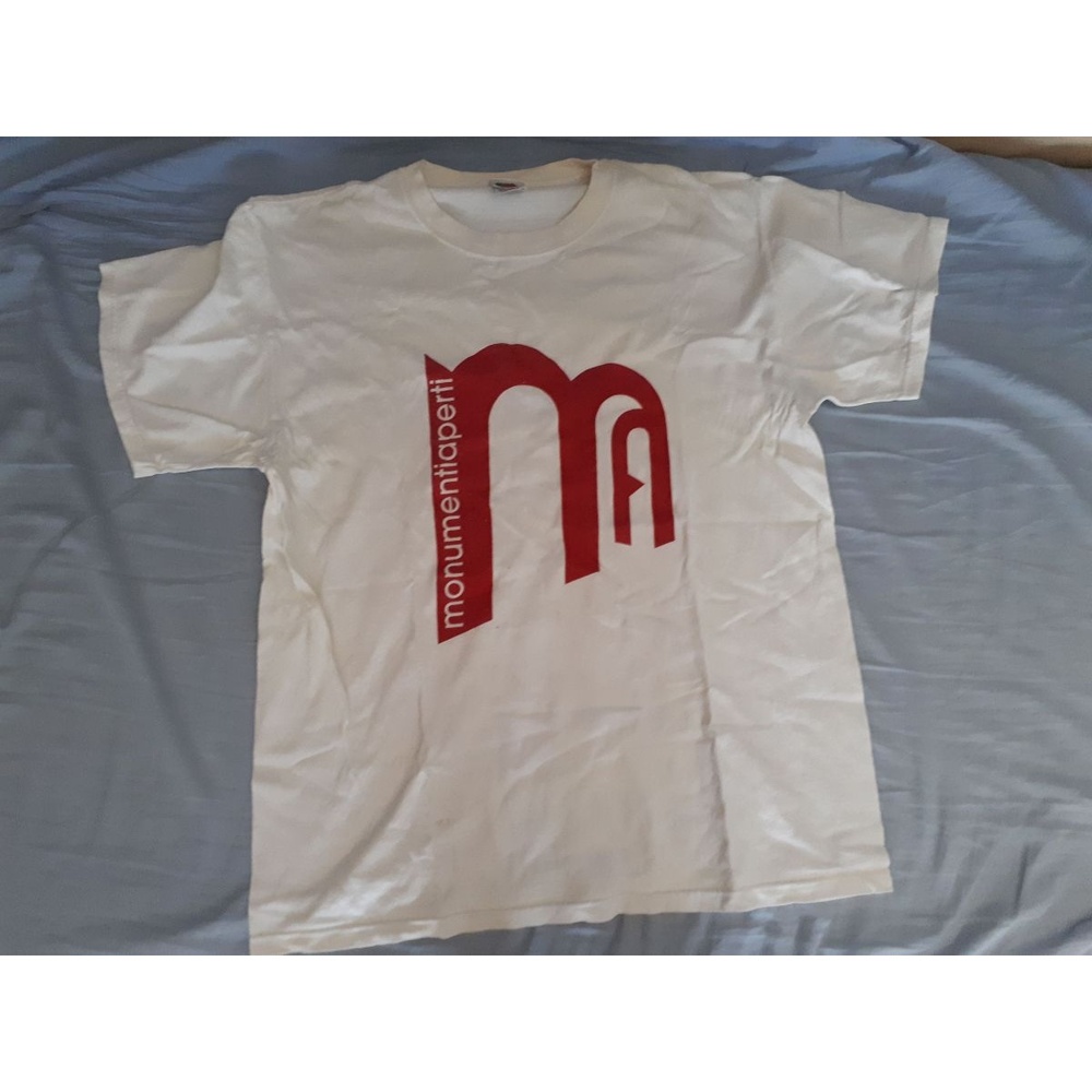 T-Shirt White